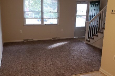 Front Living Area - 231 E Piedmont St