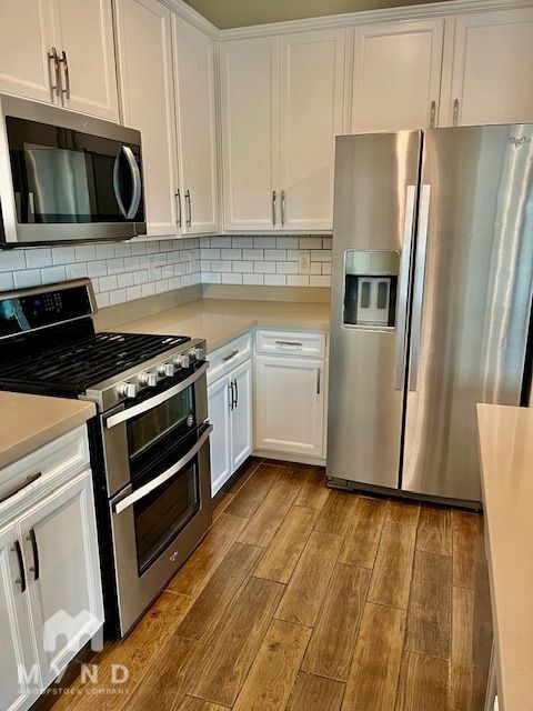 Foto del edificio - 9804 E Axle Ave