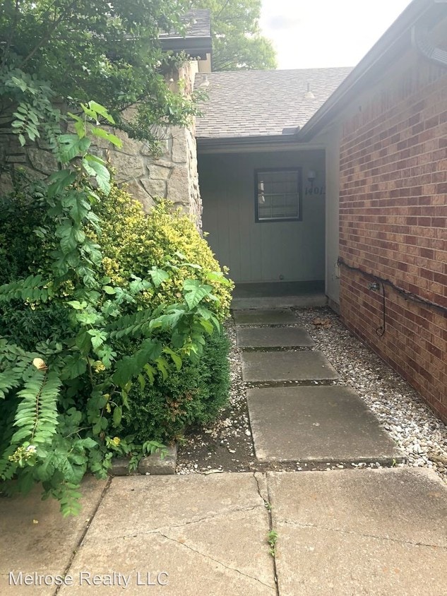 Primary Photo - 2 br, 2 bath House - 14013 CROSSING WAY EAST