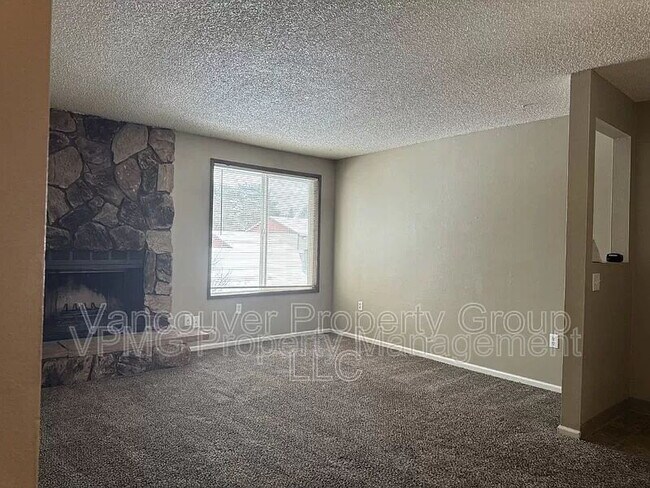 Foto del edificio - 5415 NE 34th St