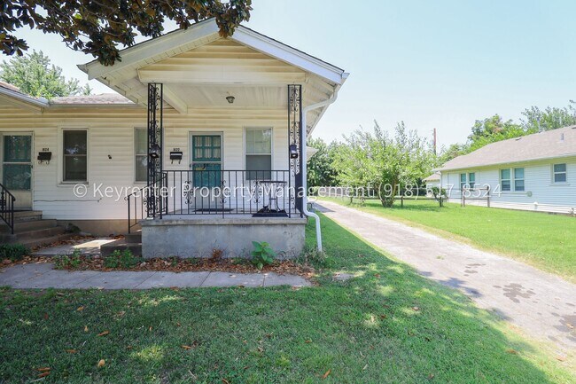 Foto del edificio - 1622 S Indianapolis Ave