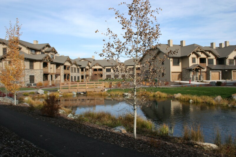 6003 St Moritz Dr Unit B, Whitefish, MT 59937 Condo for Rent in