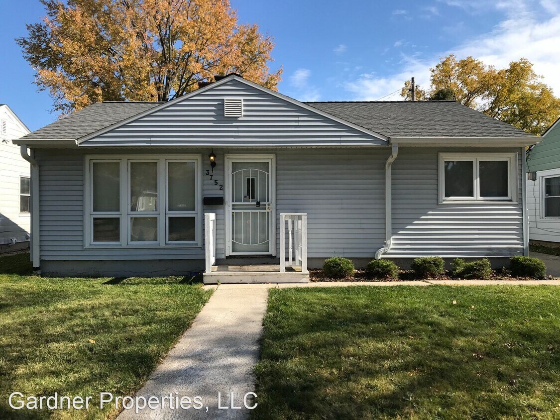 Primary Photo - 2 br, 1 bath House - 3752 N 61st Street