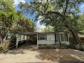 Building Photo - 3000 Clarcona Rd