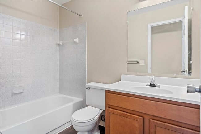 Photo - 31471 Block St Apartment