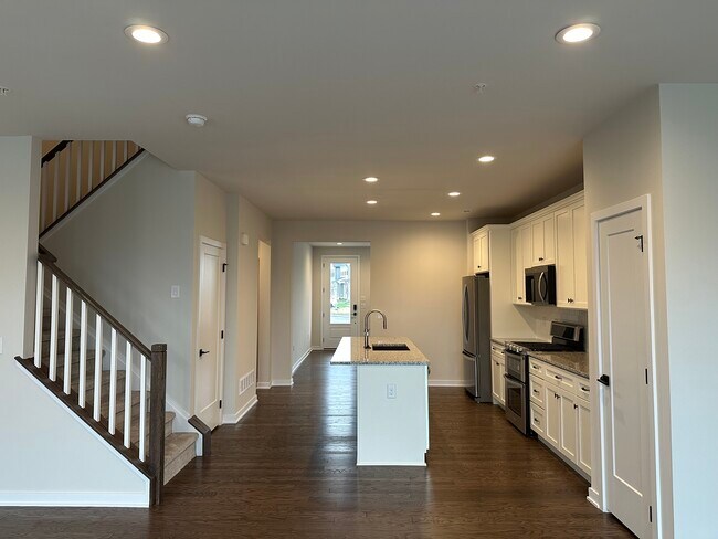 Foto del edificio - 182 Mahogany Ln