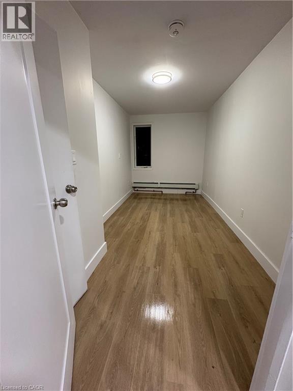 Photo du bâtiment - 803 King St