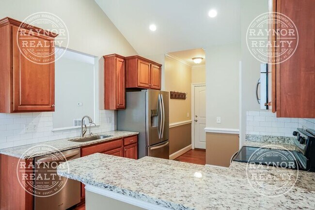 Foto del edificio - 90 Glen Oaks Dr