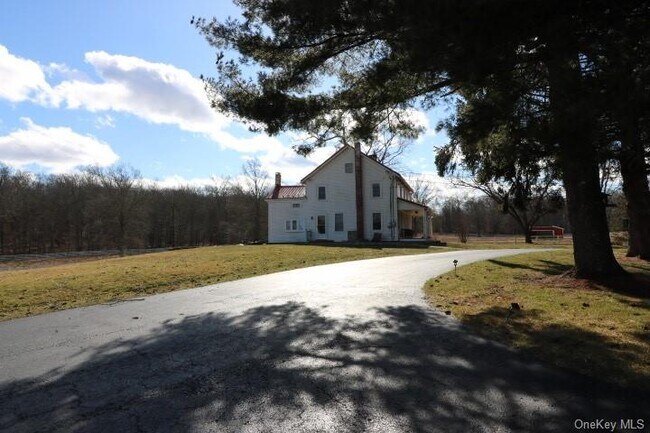 Building Photo - 248 Brimstone Hill Rd