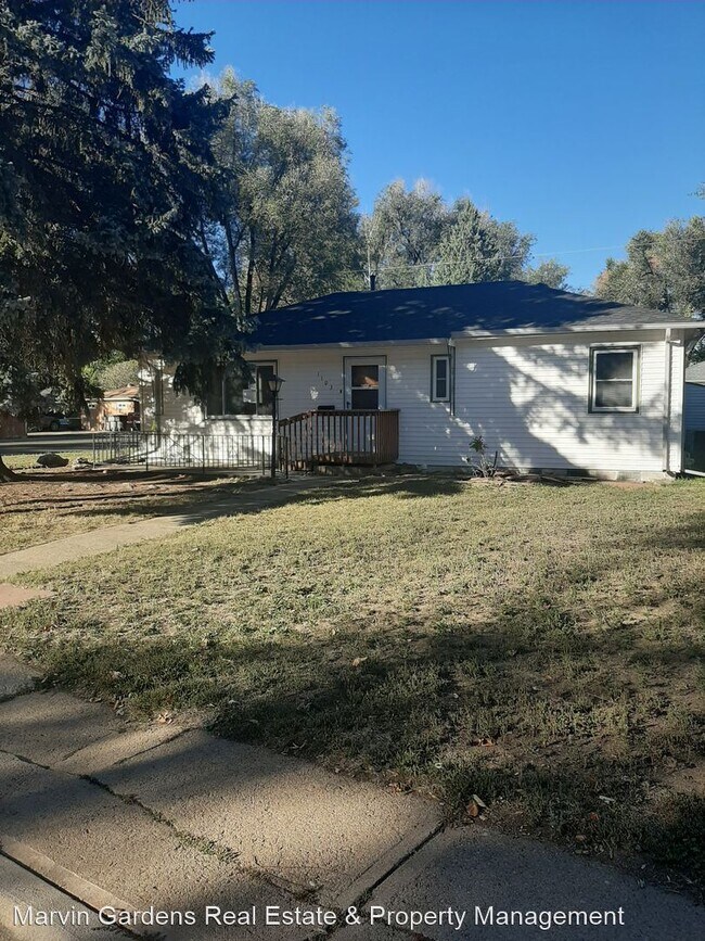 Foto del edificio - 3 br, 2 bath House - 1103 Gay St.