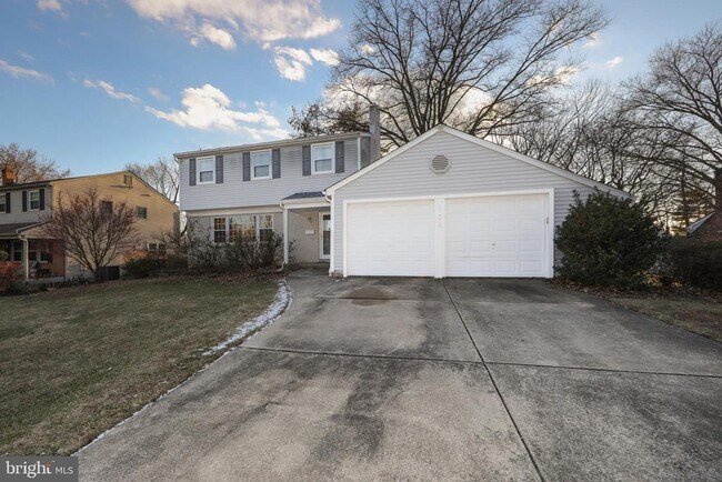 Foto del edificio - 108 Henfield Ave