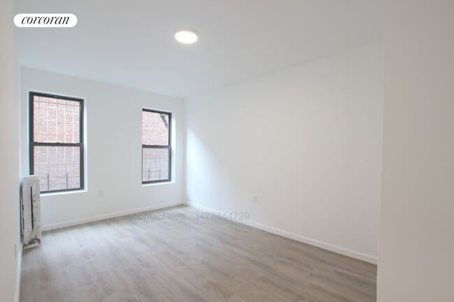 Building Photo - 201 W 108th St
