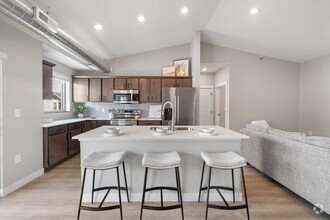 Building Photo - Independence Townhomes