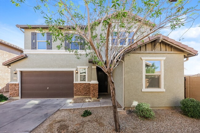 Building Photo - 16663 W Sierra St