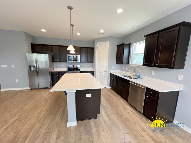 Building Photo - 162 Creve Core Dr