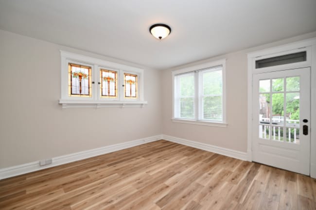 Building Photo - 4536 Shenandoah Ave