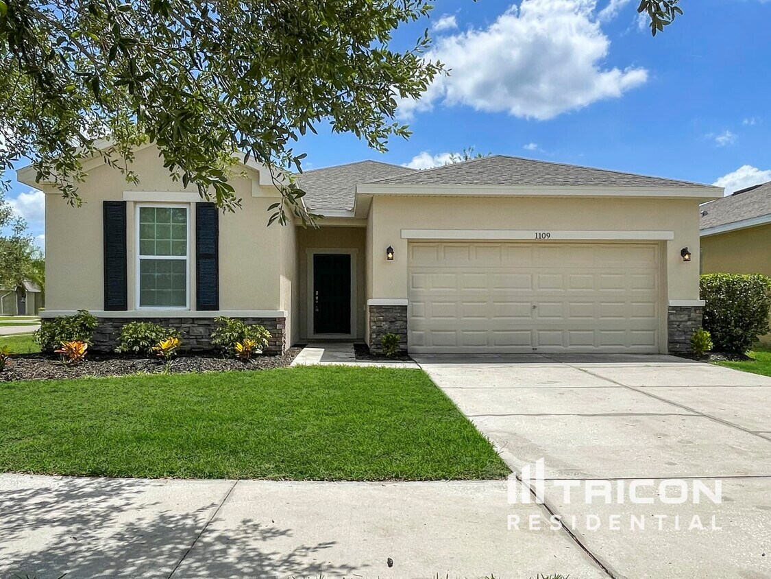 Primary Photo - 1109 Lauren Manor Loop Ruskin FL