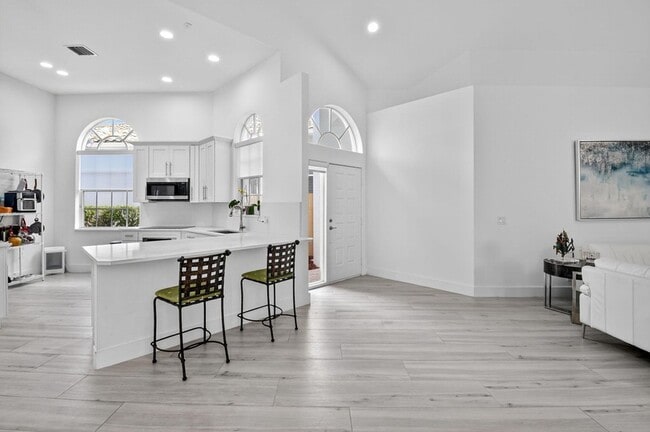 Building Photo - 6668 NW 25th Terrace