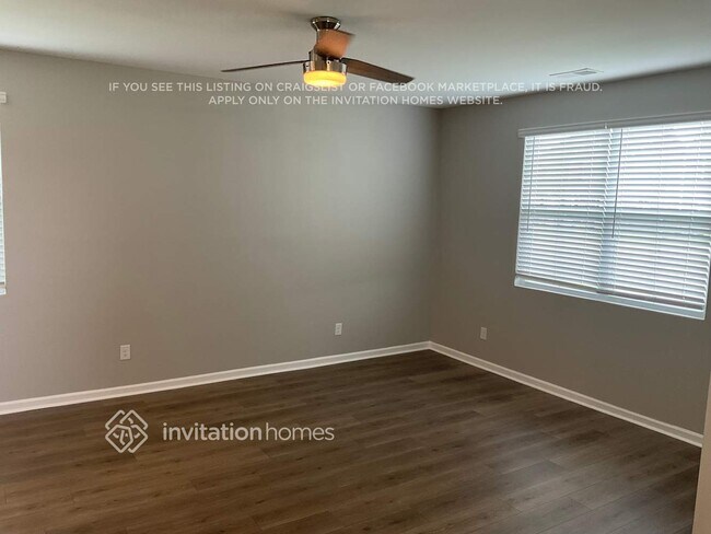 Building Photo - 1512 Ashgrove Pl