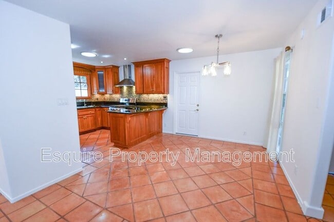 Foto del edificio - 298 Glenwood Ave