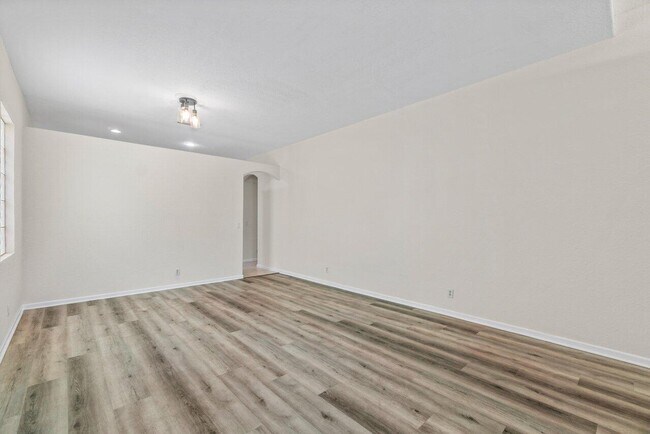 Foto del edificio - 4033 Arthurium Ave