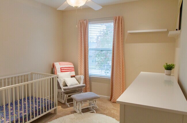 Building Photo - 3753 Aubrey Ln