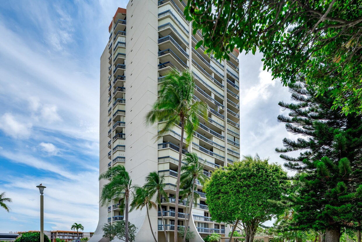 2400 Presidential Way 1806 - 2400  Presidential Way 1806