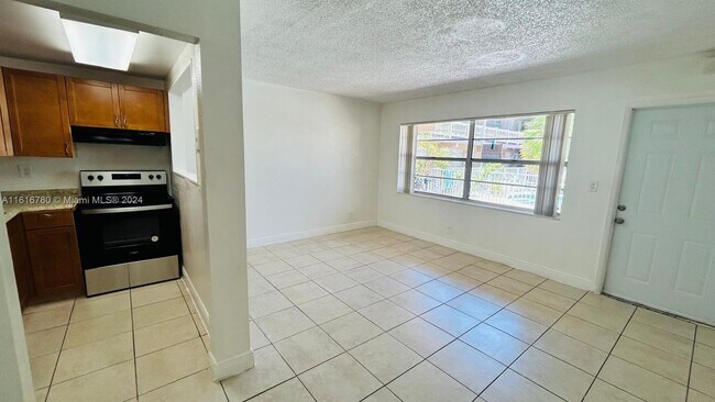 Foto del edificio - 241 SE 9th Ave