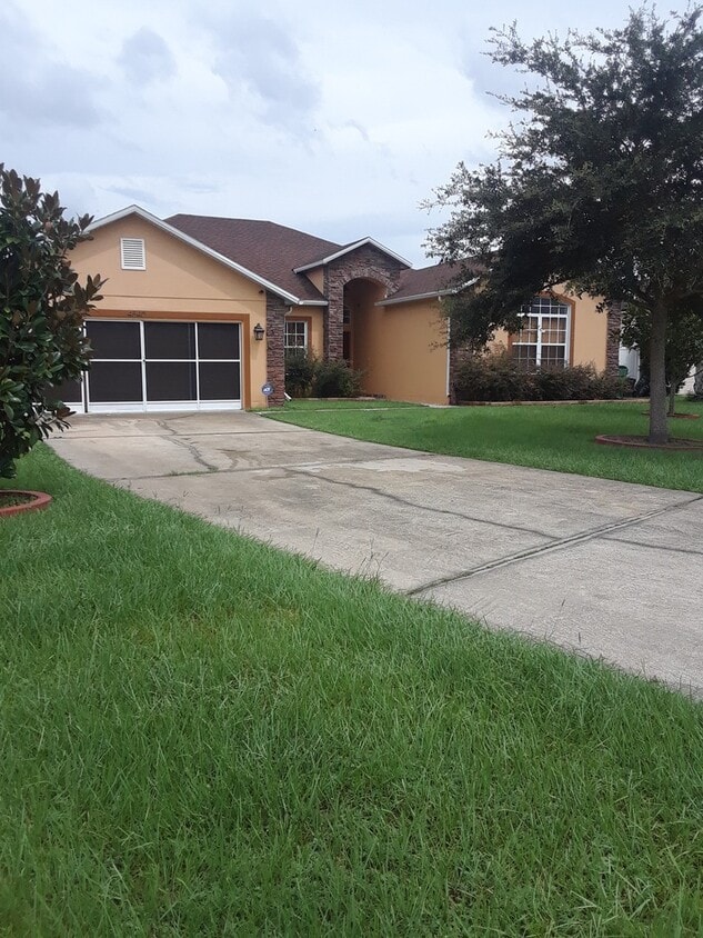 Spacious 4-Bedroom Home in Poinciana! - Spacious 4-Bedroom Home in Poinciana!