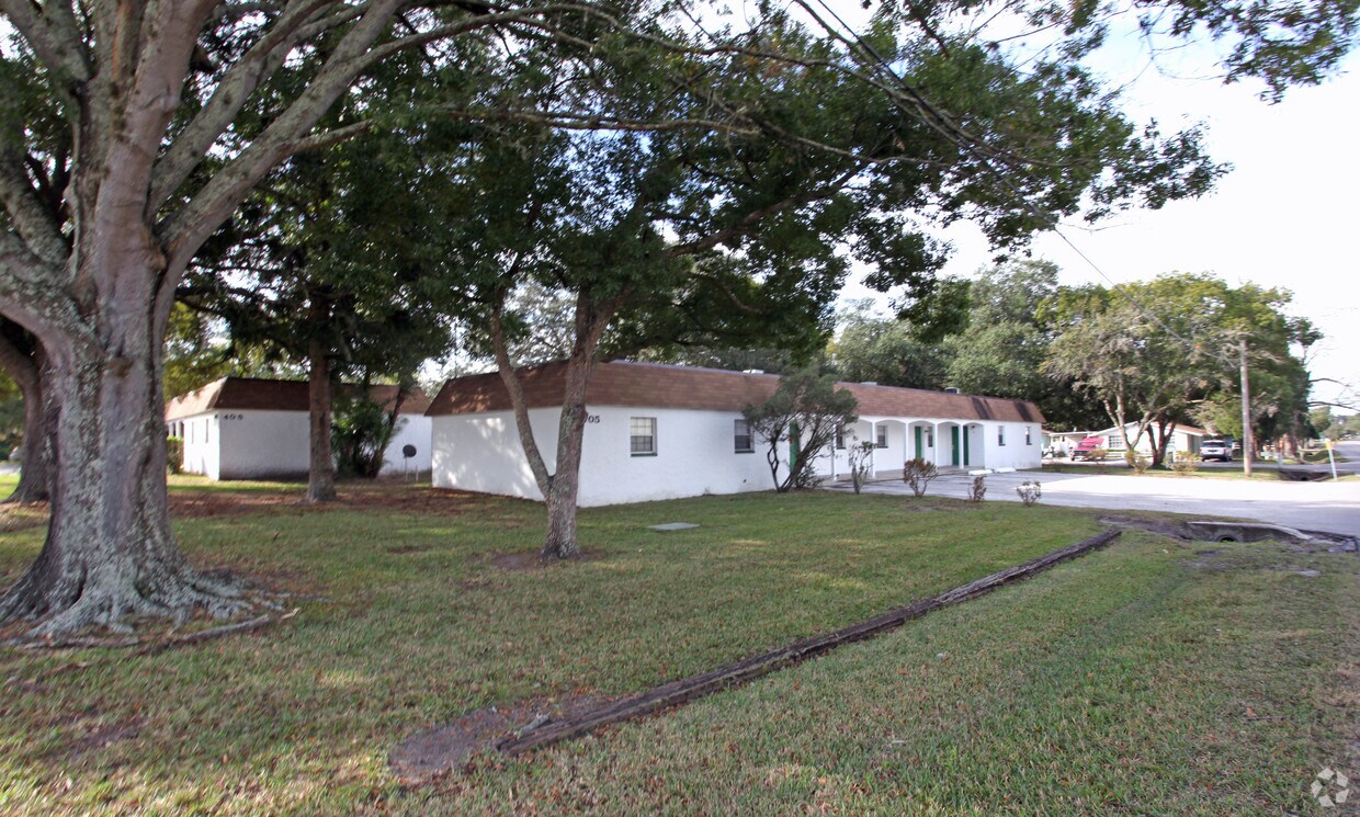 The Morton Apartments 501 W Ball St Plant City, FL