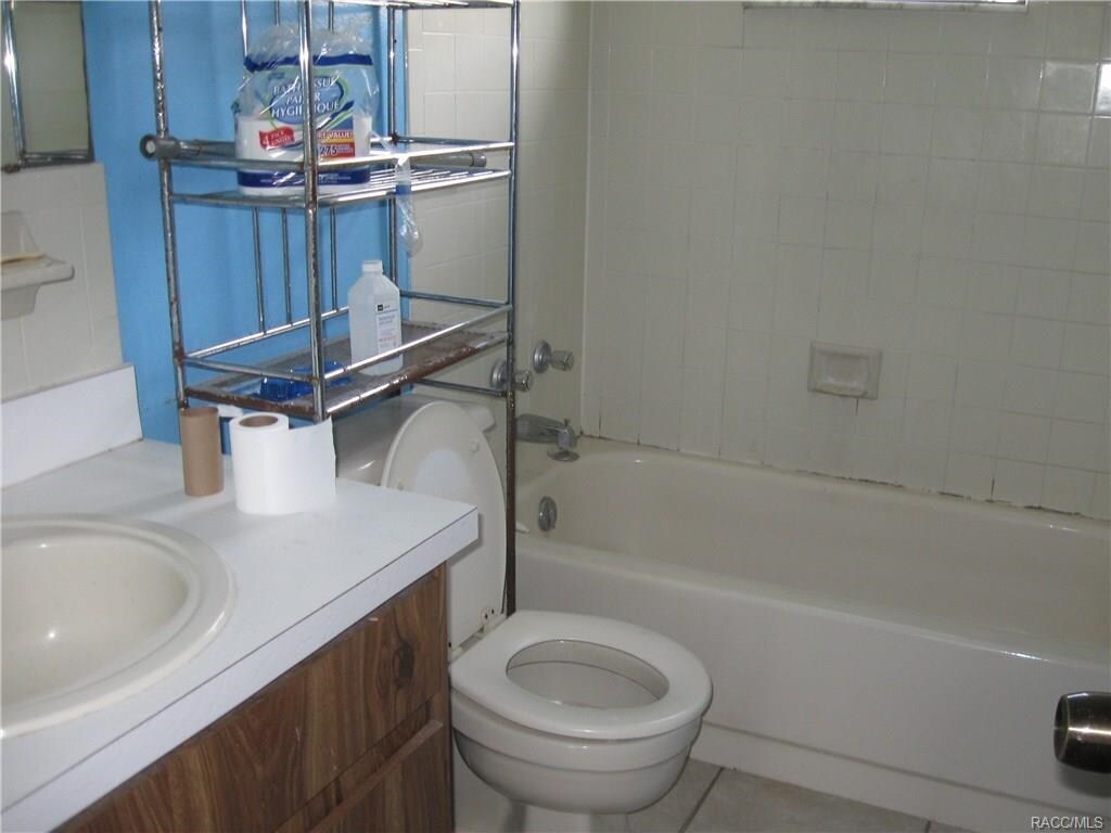 8686 W Mayo Dr, Crystal River, FL 34429 Apartments in Crystal River