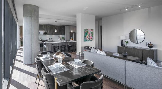 Foto del edificio - 3410 Yoakum Blvd