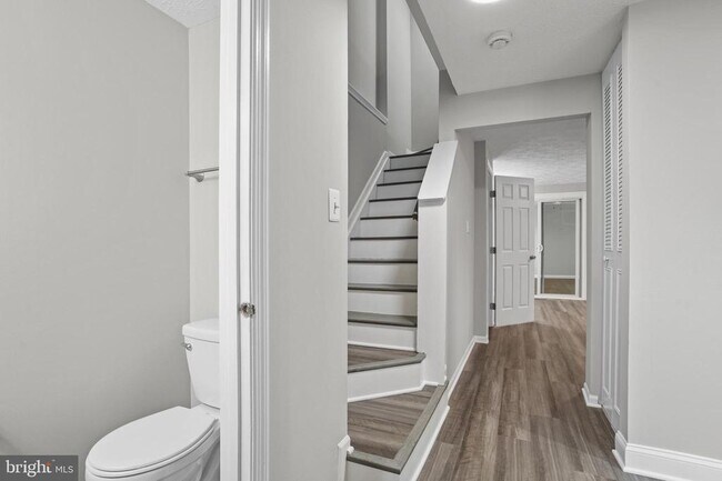Foto del edificio - 10506 Lime Tree Way