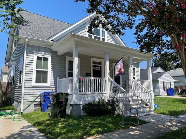 Foto del edificio - 1333 Reservoir Ave