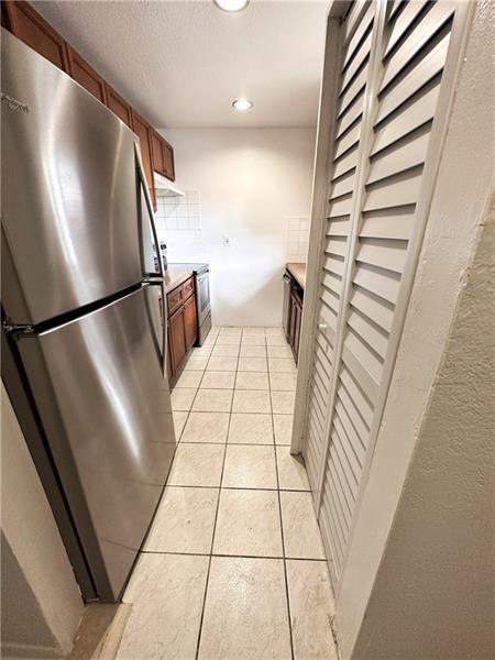 Foto del edificio - 5708 Blueberry Ct