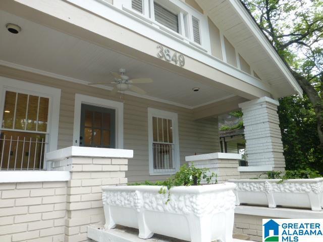 Building Photo - 3849 Clairmont Ave