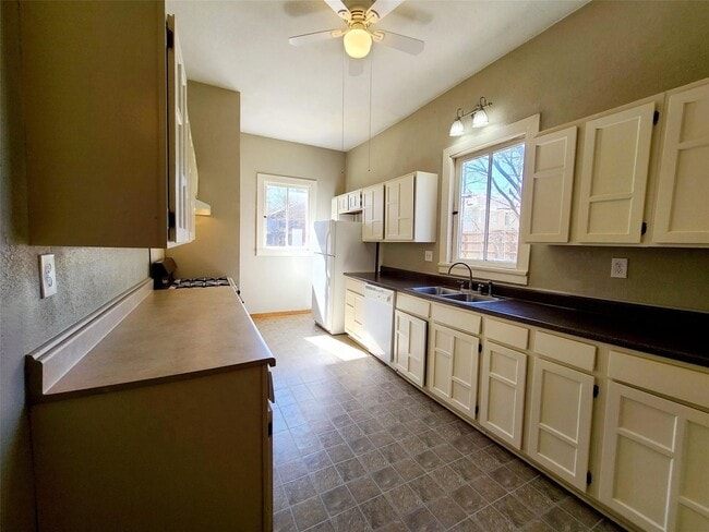 Photo - 2 Bedroom, 1 Bath in Munger Place! House