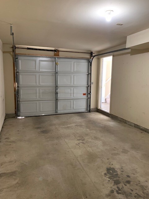 Building Photo - 155 S Tippecanoe Dr