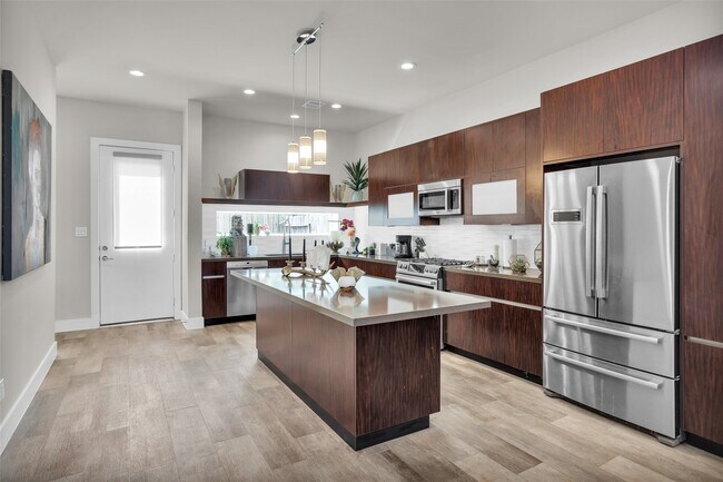 Building Photo - 2209 Padron Pl