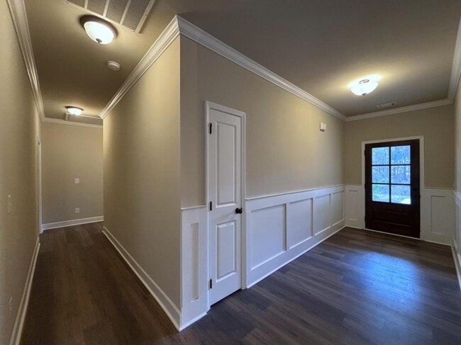 Foto del edificio - 55 Hawthorn Ln