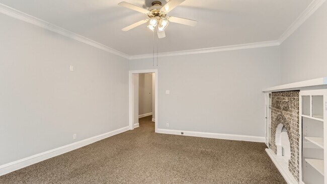 Foto del edificio - 3527 N Lowell Ave