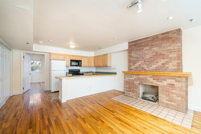 Foto del edificio - 102 Hudson St