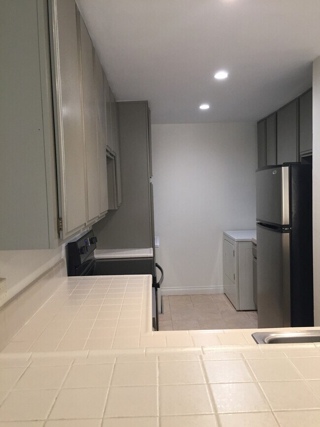 Cocina - 350 Burchett St