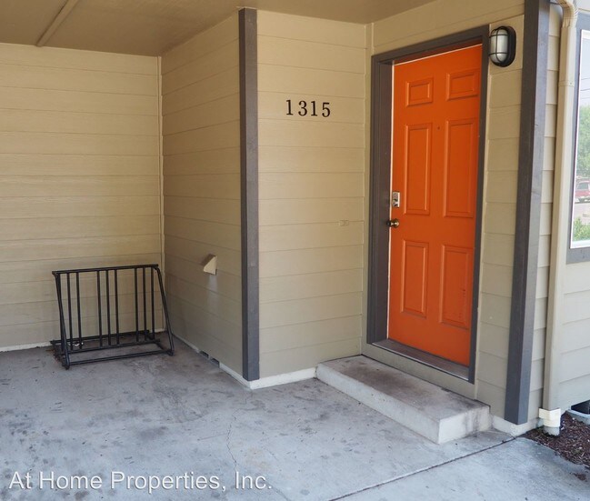Foto del edificio - 1315 SW Maple Tree Ct