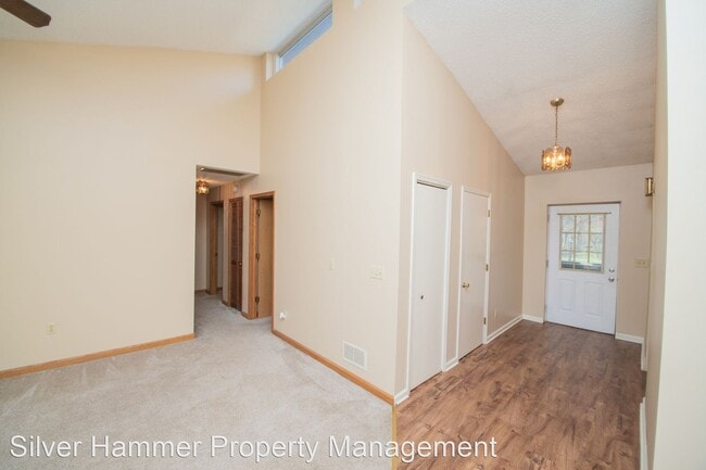 Foto del edificio - 3 br, 1.5 bath House - 2402 Glendale Blvd