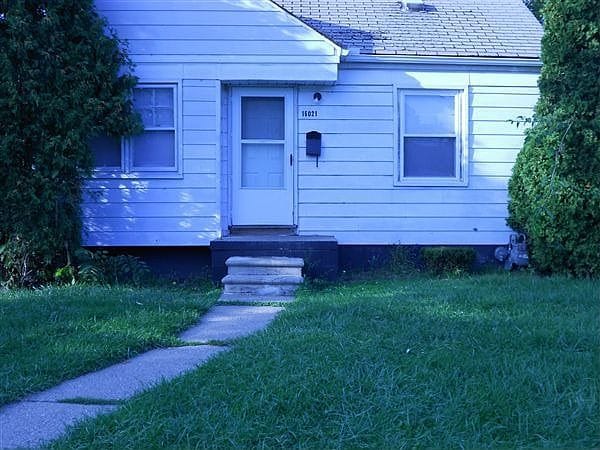 Building Photo - 16021 Liberal St