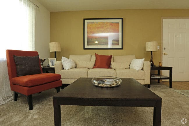 Interior Photo - The Crossings