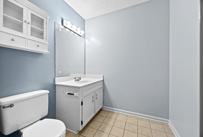 Foto del edificio - 10188 Russellville Rd