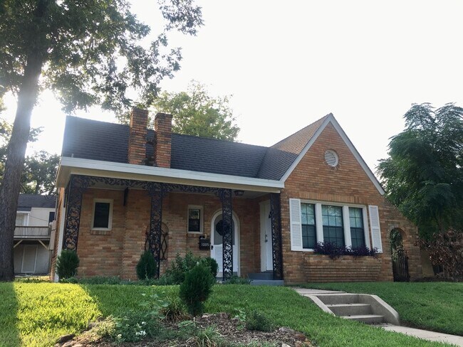 Foto del edificio - 1005 S Donnybrook Ave