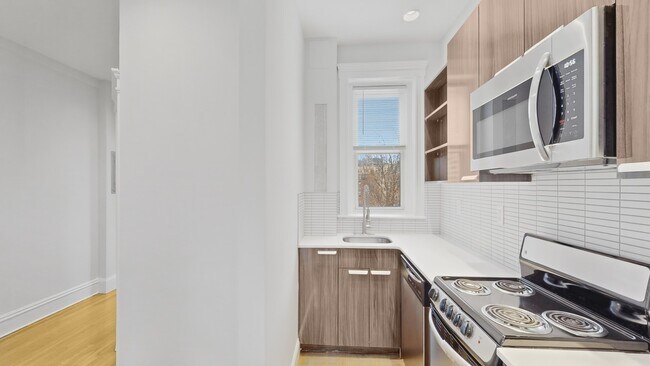 Renovated Kitchen - 191-195 Park Drive